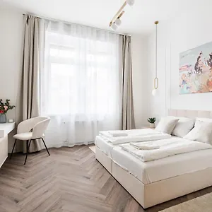 E13 - Grand Boulevard Heritage - Location By Bqa , Budapest Hungary
