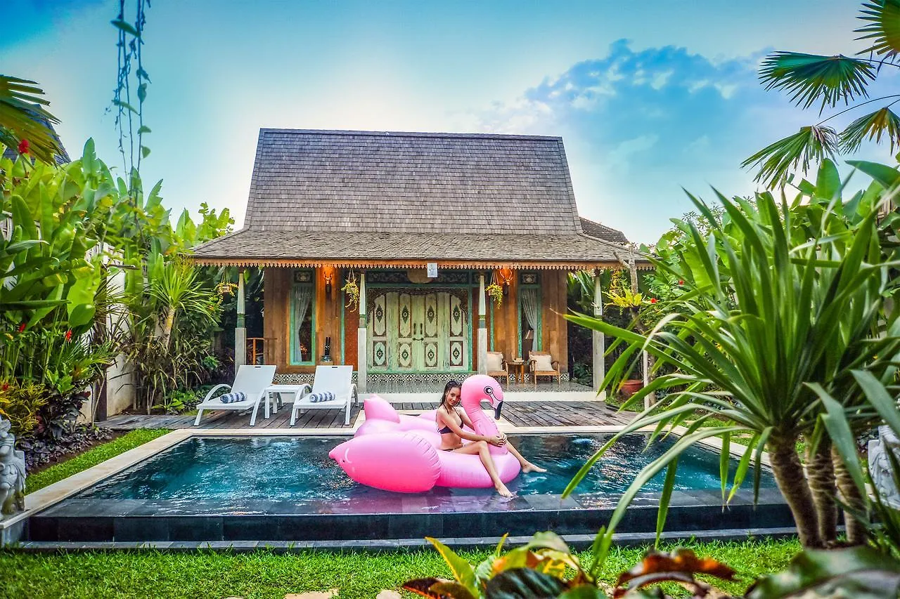 Kubu Kayu Villas Seminyak   Seminyak (Bali)