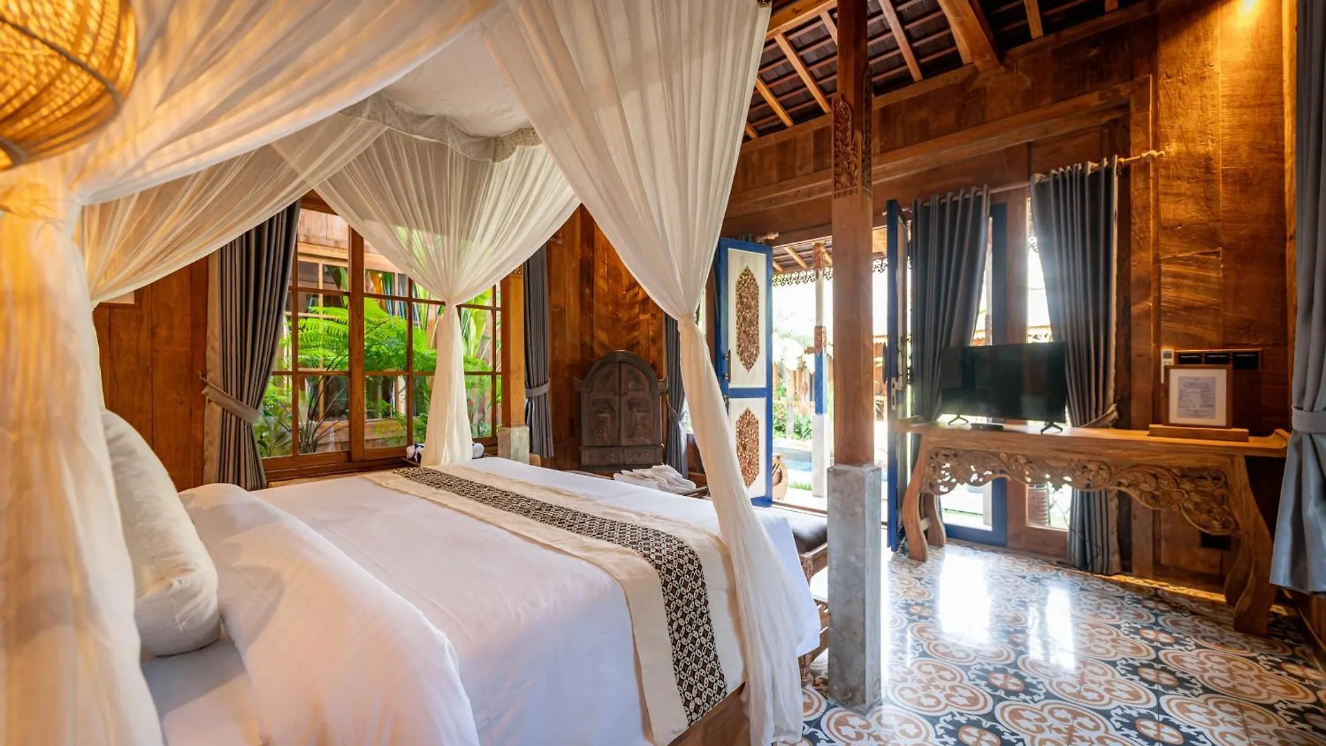 Kubu Kayu Villas Seminyak