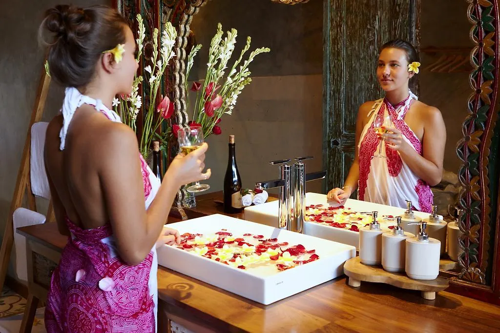 Kubu Kayu Villas Seminyak 0*,